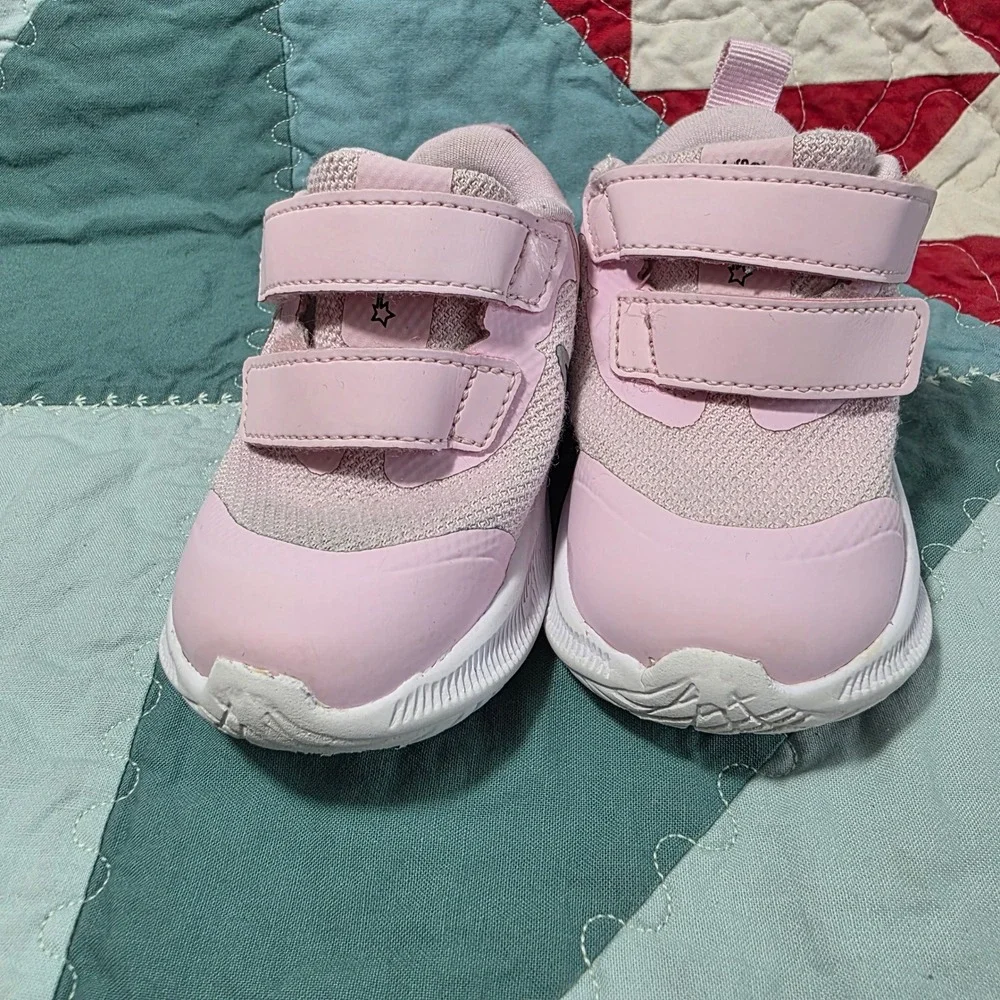 Nike star runner
